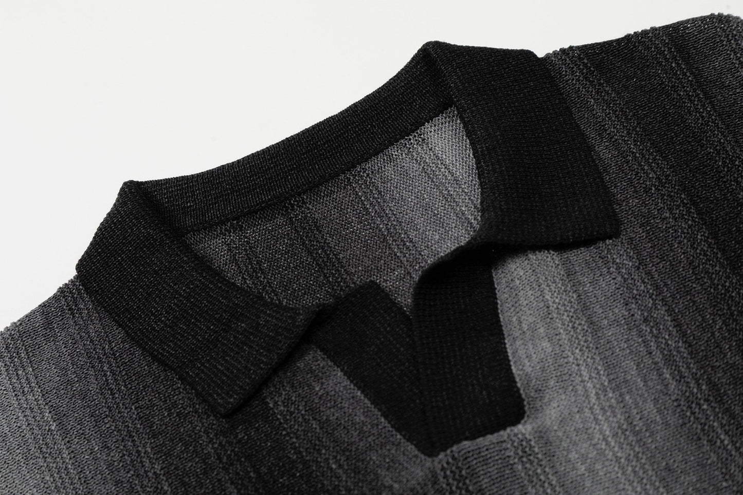 CapCabin “Gradient Knit Polo Tee”