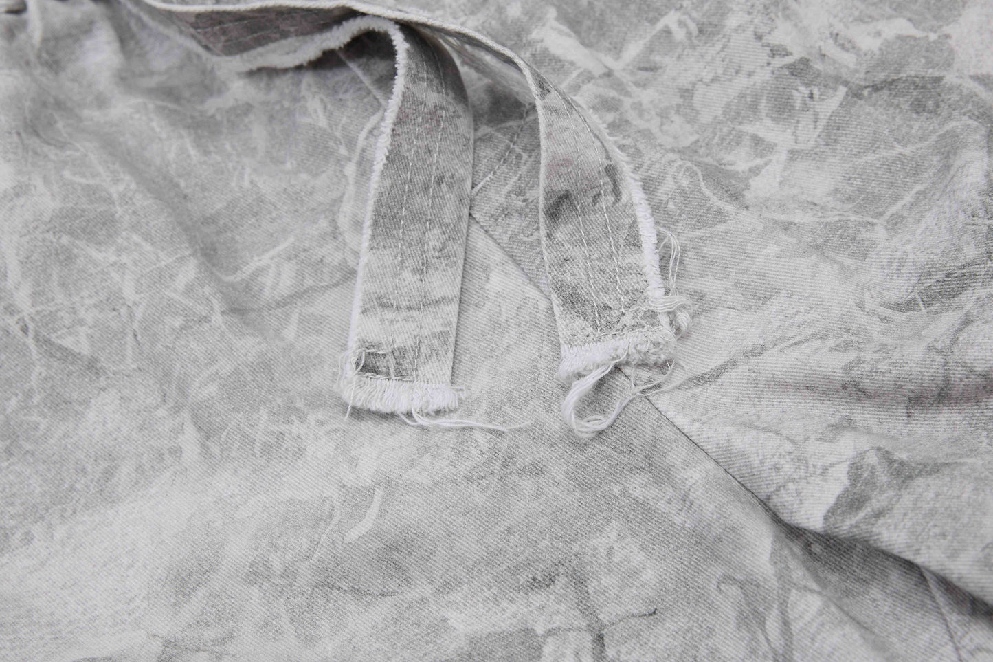 CapCabin “Washed Marble Wide-Leg Pants”