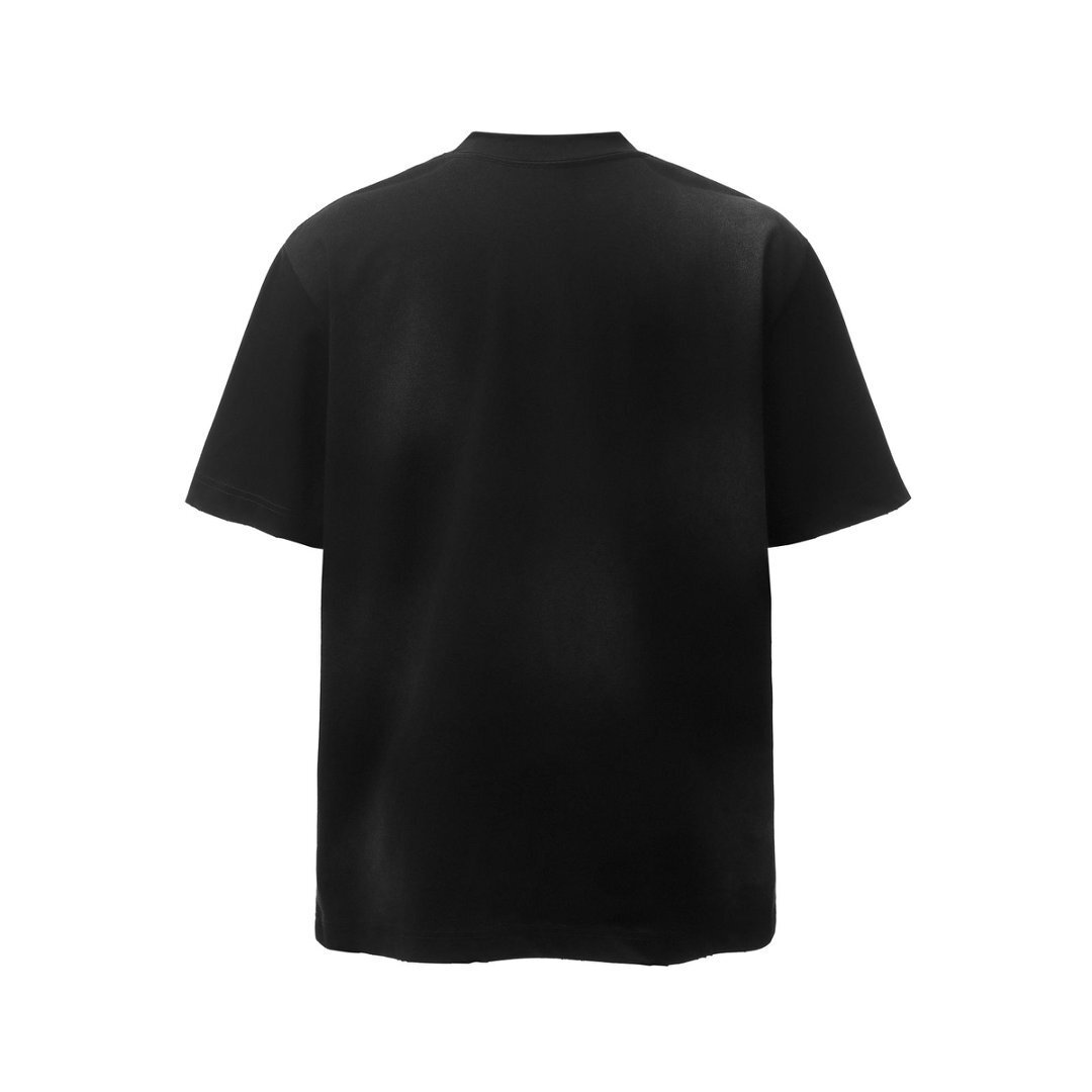 CapCabin Vintage Crest Graphic T-Shirt