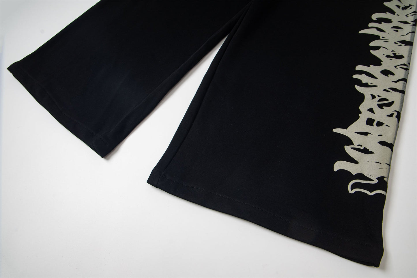 CapCabin Flame Script Wide-Leg Sweatpants