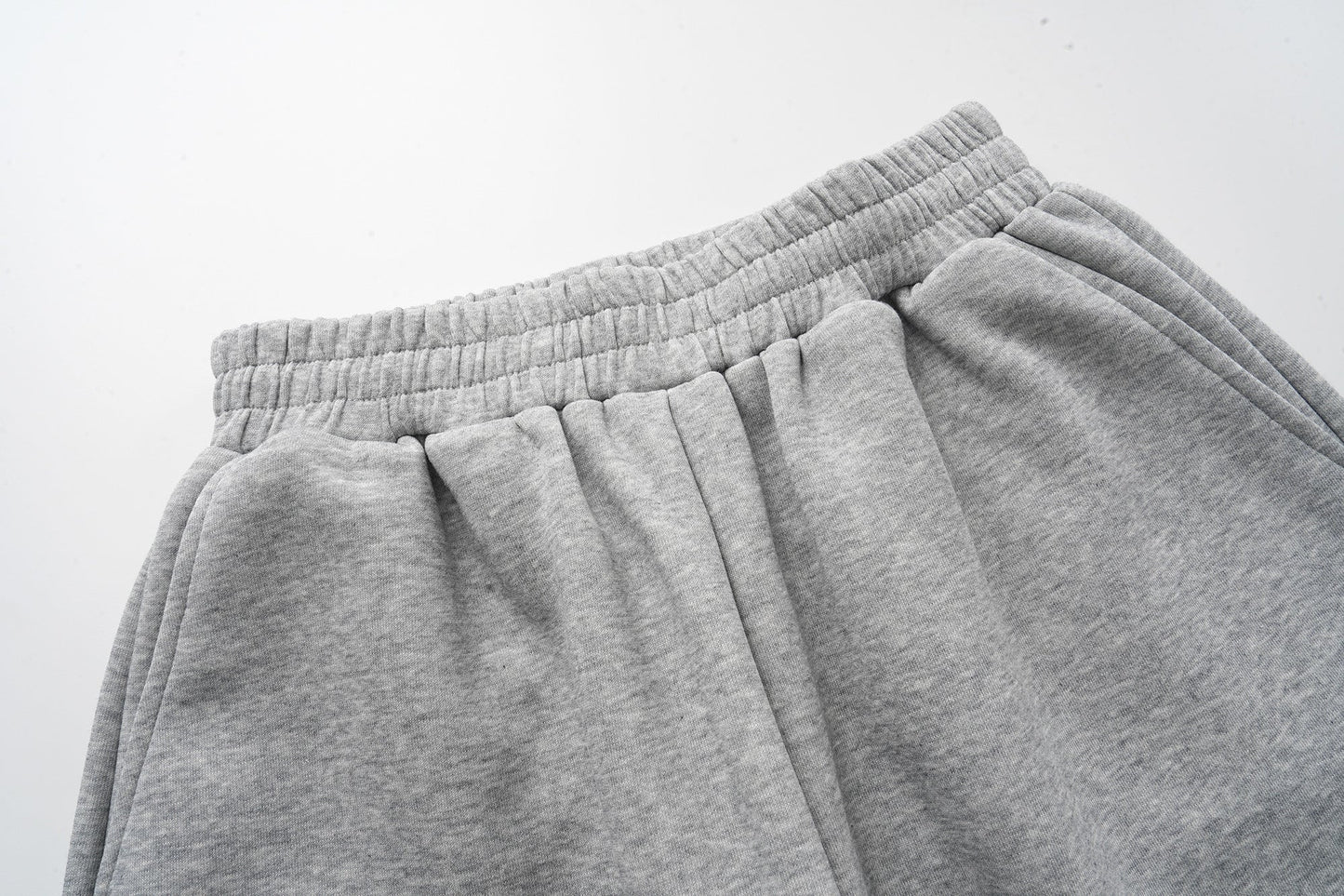 CapCabin Minimal Cargo Sweat Shorts