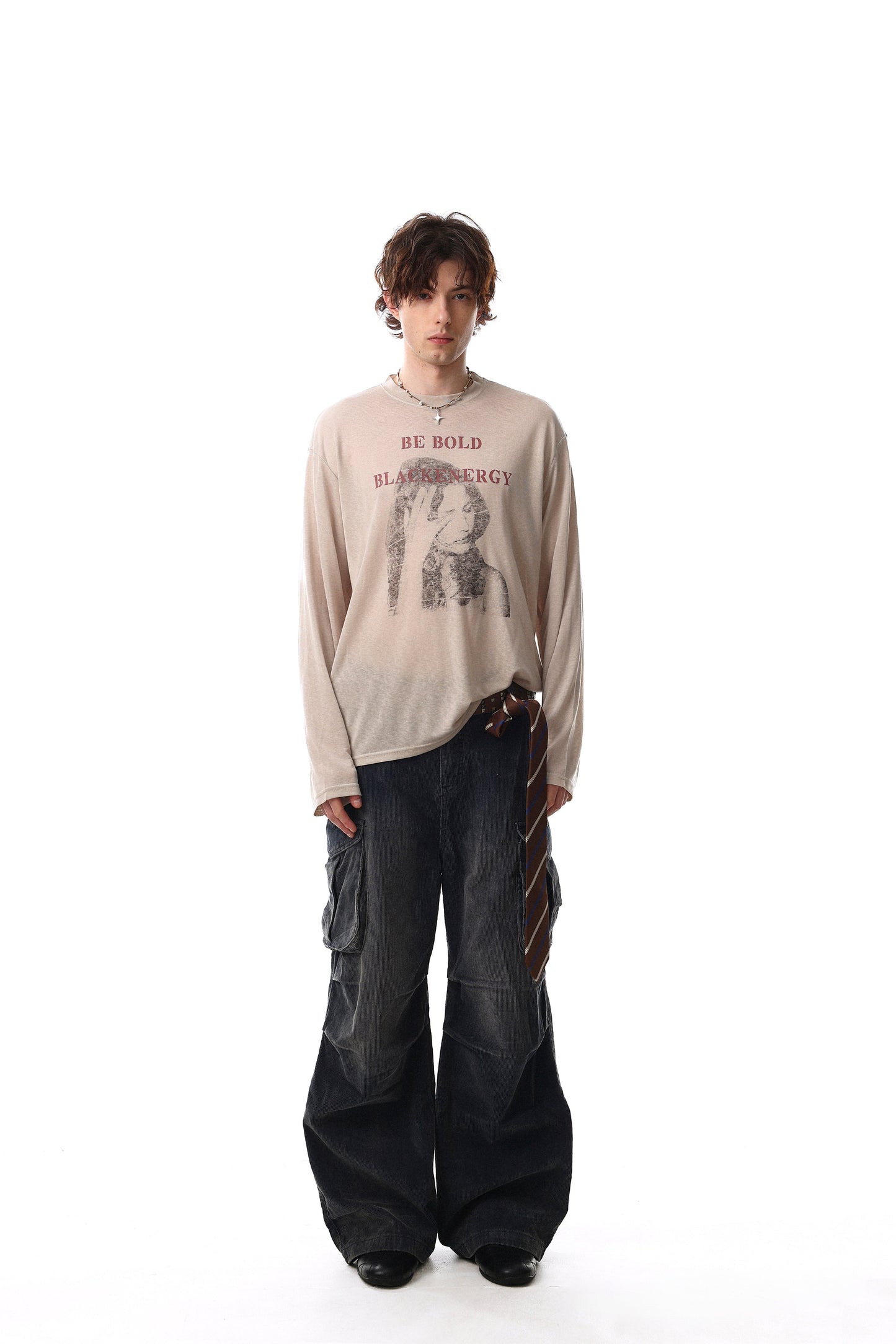 CapCabin “Be Bold” Portrait Graphic Long Sleeve Tee