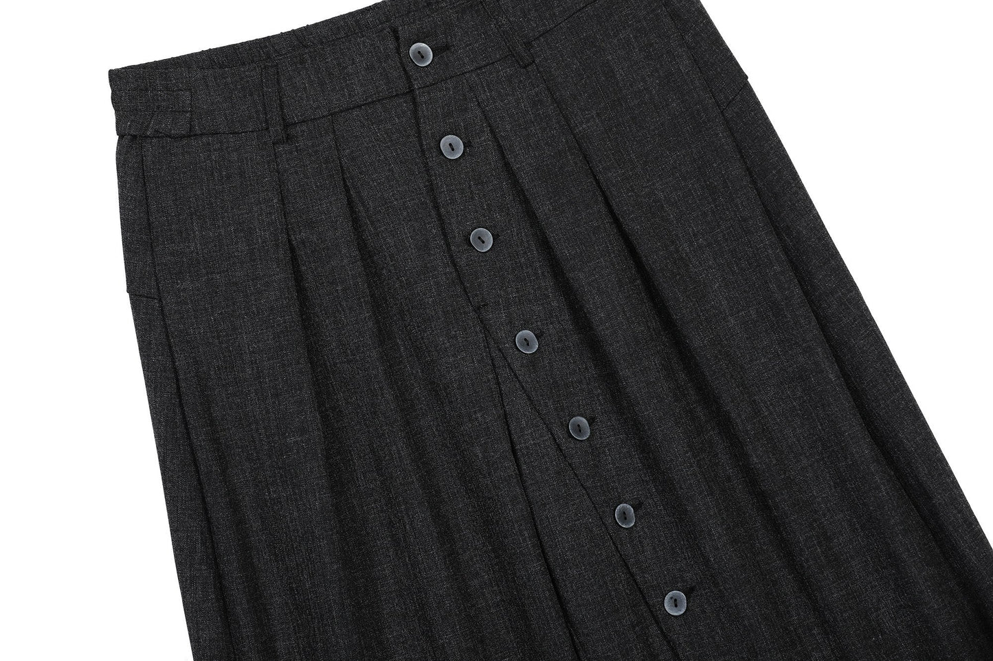 CapCabin “Minimal Pleated Wide-Leg Pants”