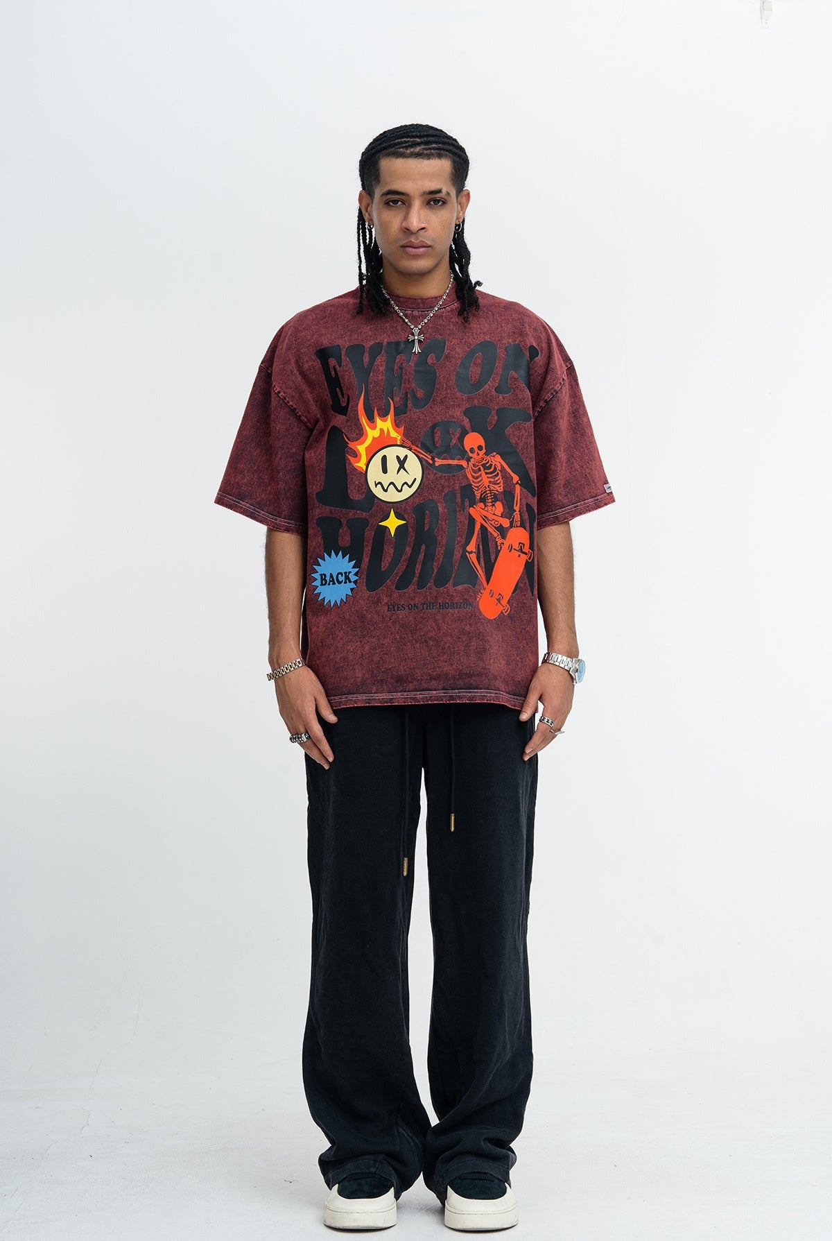 CapCabin “Eyes on the Horizon” Graphic Tee